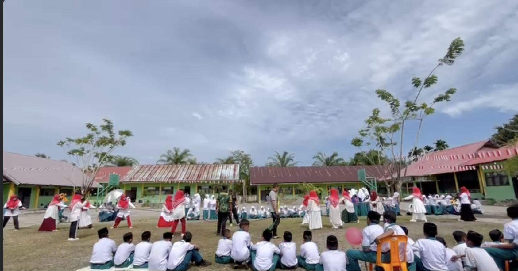 Ekoteologi Islam: Dari Kerakusan Konsumsi Menuju Keharmonisan Alam Oleh:Drs.H.Najmussaqib M.Pd (Kepala MTsN 2 Aceh Barat)